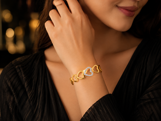 Stainless Steel Gold Heart Link Bangle