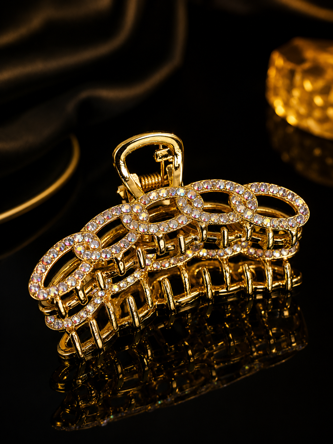 Gold Rhinestone Hair Claw Clip – Elegant Crystal Chain Link Hair Clip