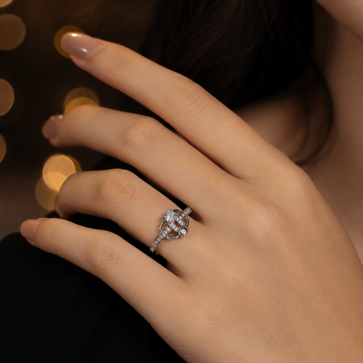 Sparkling Rhinestone Fashion Ring