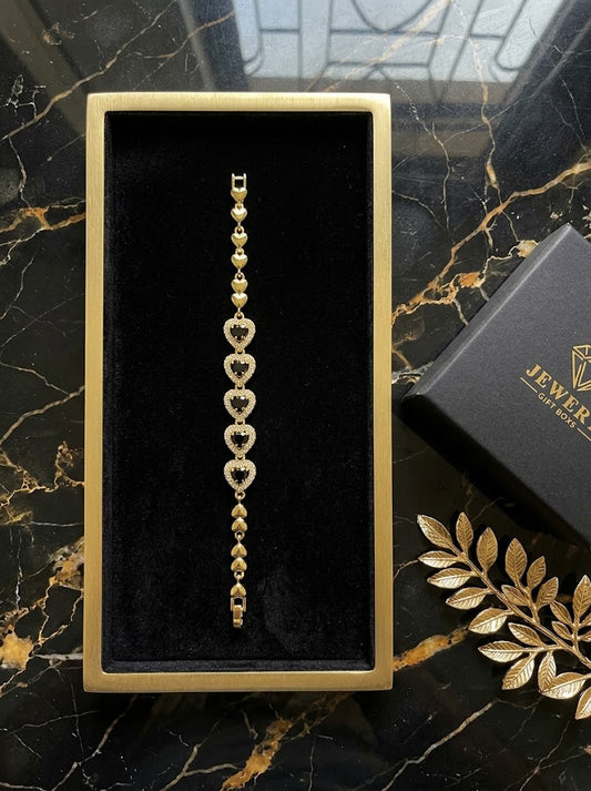Luxe Black Heart & Gold Link Bracelet