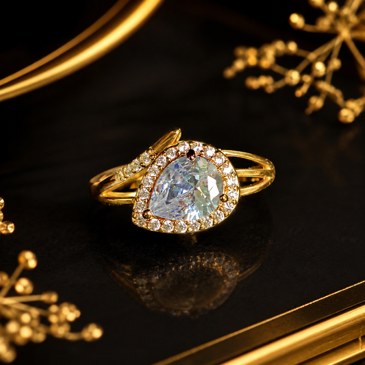 Luxury Pear-Shaped Fashion Ring